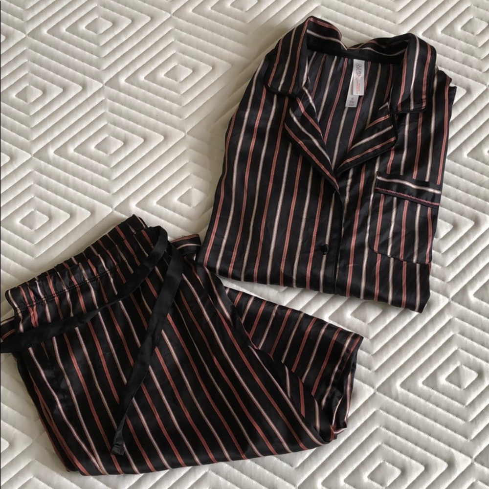 Gillian & O’Malley silky PJ set